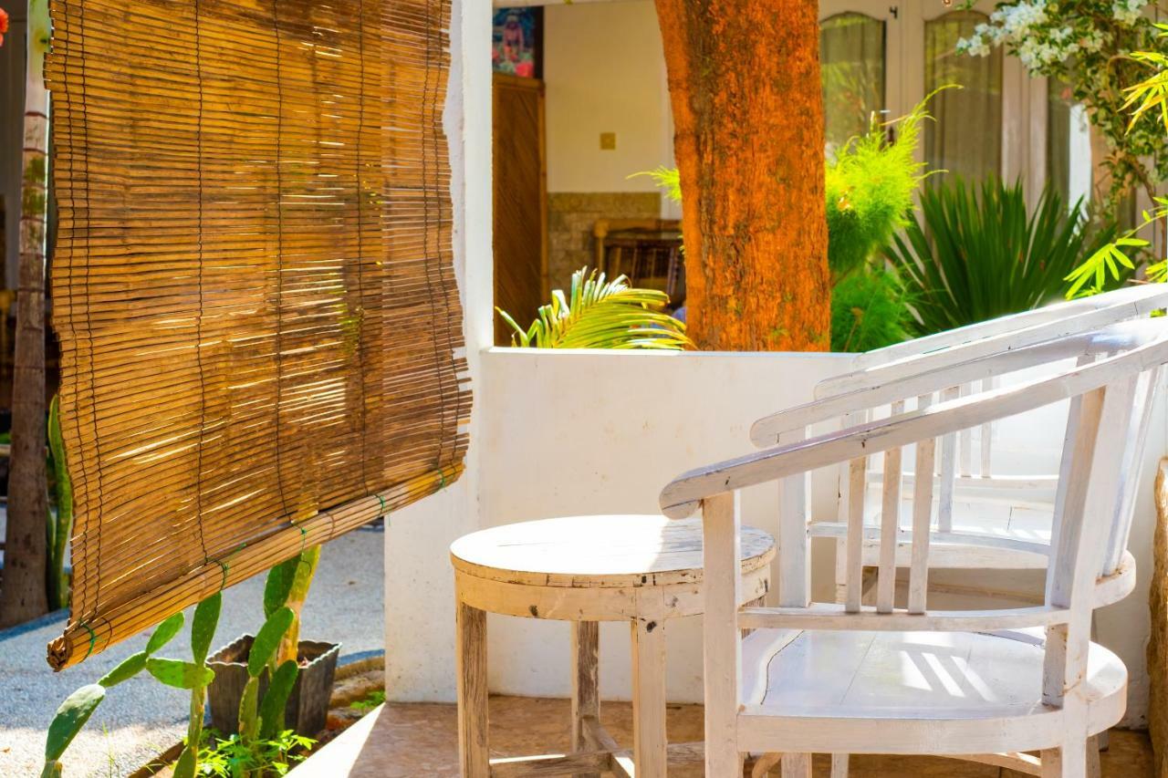 Oyo 1373 Chili Gili Hotell Gili Trawangan Exteriör bild