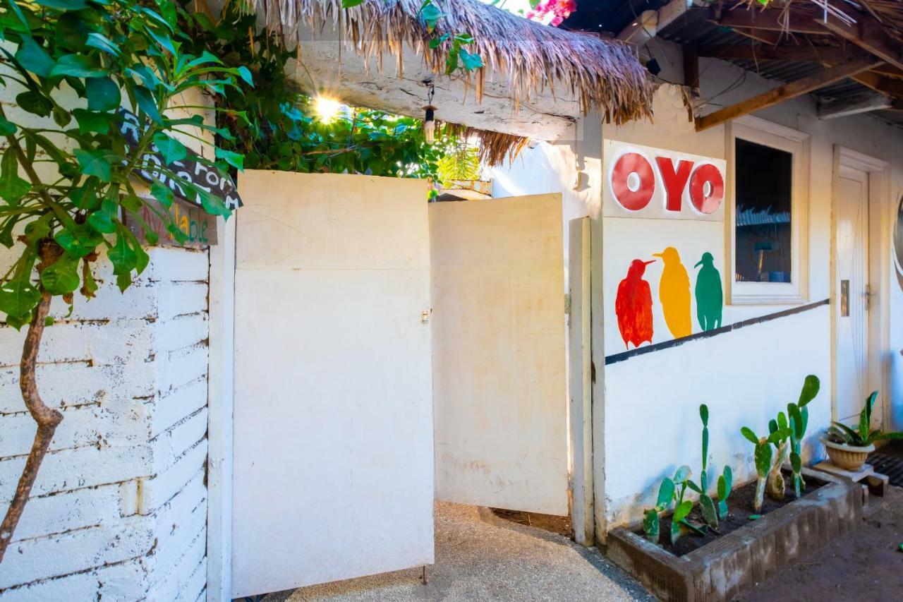 Oyo 1373 Chili Gili Hotell Gili Trawangan Exteriör bild
